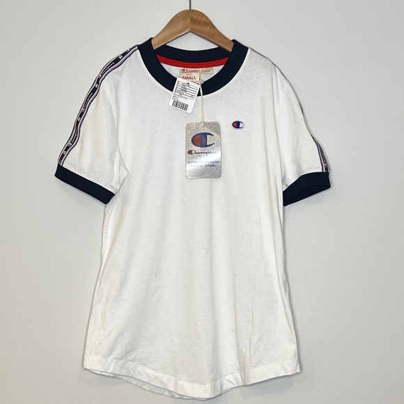 NWT. CHAMPION T-Shirt from Urban Outfitters - Picture 2 of 5